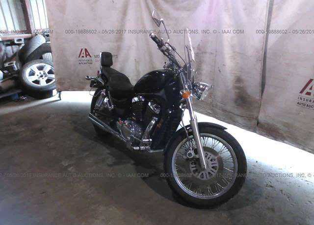 Suzuki VS800