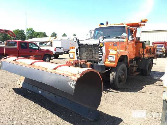 Ford L8000