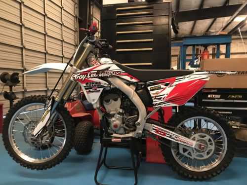 Suzuki RM-Z250L