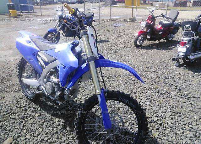 YAMAHA