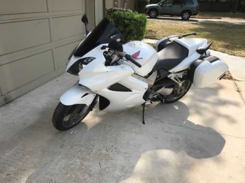 Honda VFR800 (INTERCEPTOR)