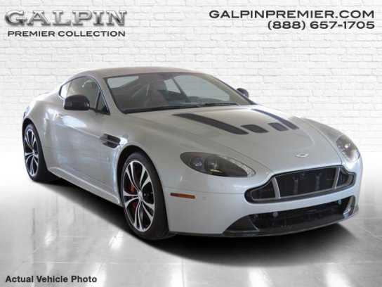 Aston Martin V12 Vantage
