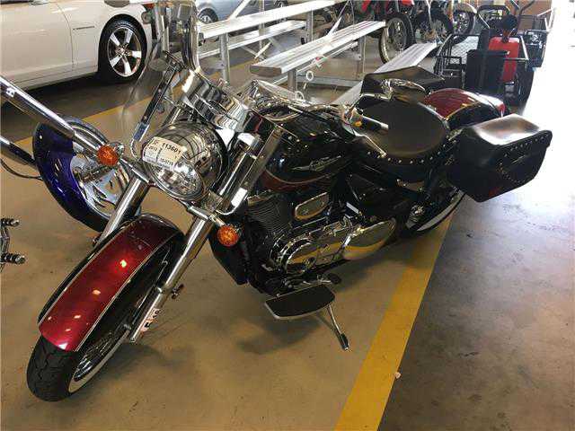 Suzuki VL800CL/VL800L/VL800TL
