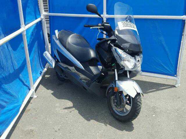 Suzuki UH200L