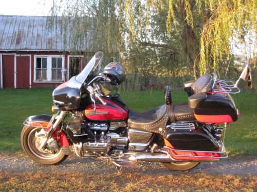 Honda GL1500CF (VALKYRIE INTERSTATE)