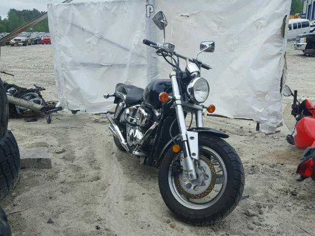 Suzuki VZ800