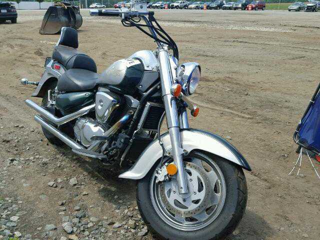 Suzuki VL1500K