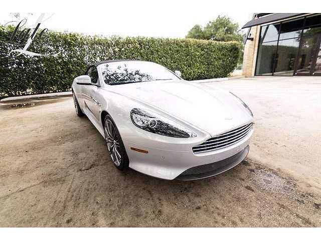 Aston Martin DB9