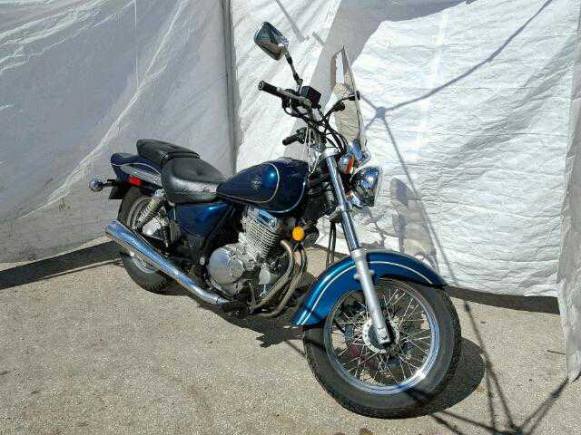 Suzuki GZ250