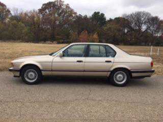 BMW 740i