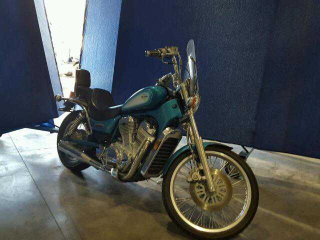 Suzuki VS800