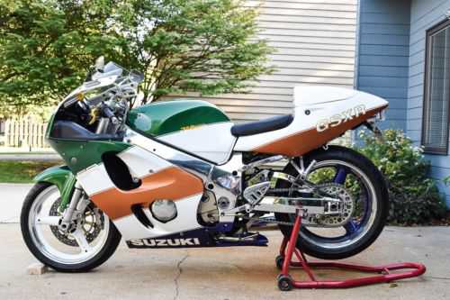 Suzuki GSX-R750