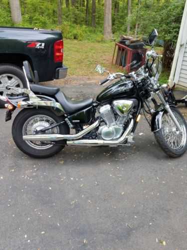 Honda VT600C (SHADOW VLX)