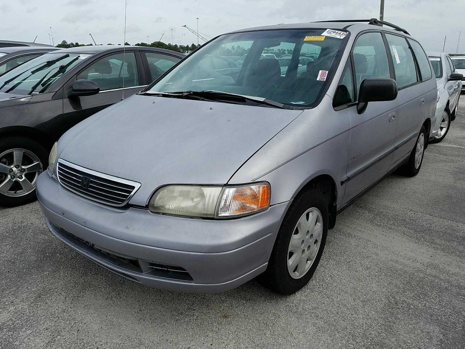 Isuzu Oasis