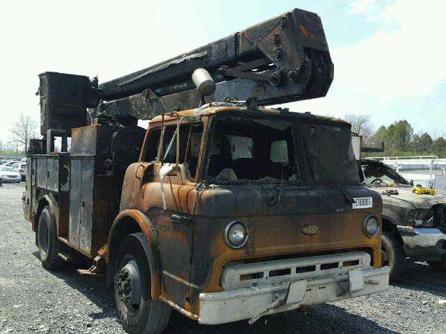 Ford C8000