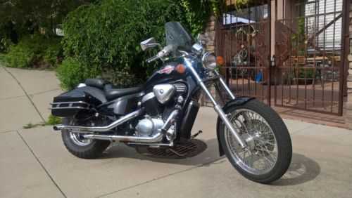 Honda VT600C (SHADOW VLX)