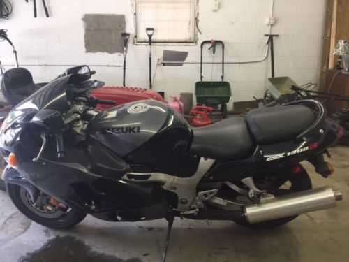 Suzuki GSX1300R
