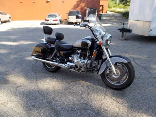 Honda GL1500C (VALKYRIE)