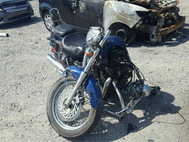 Honda VT1100C2 (SHADOW ACE)