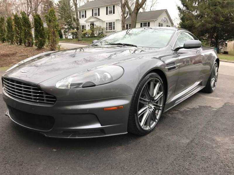 Aston Martin DBS