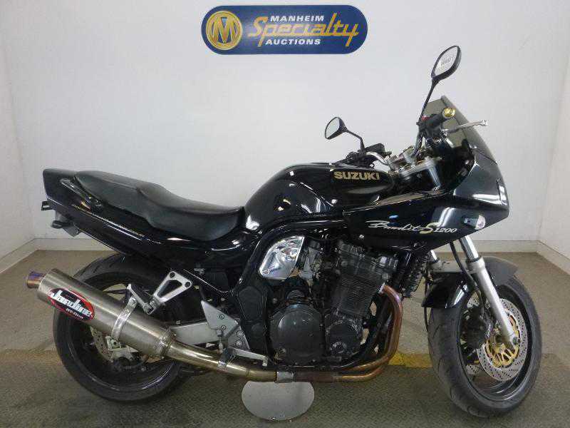 Suzuki GSF1200S