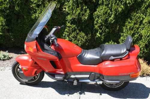 Honda PC800 (PACIFIC COAST)