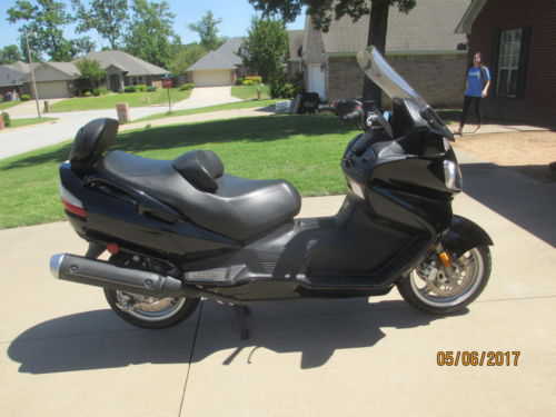 Suzuki AN650