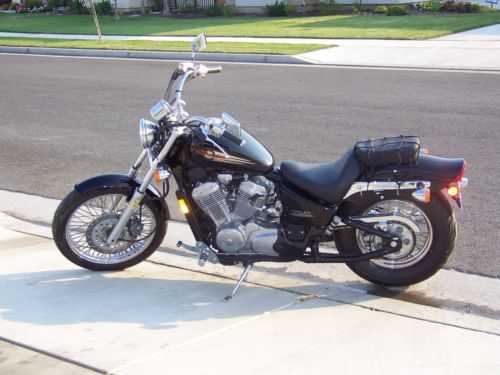 Honda VT600C (SHADOW VLX)