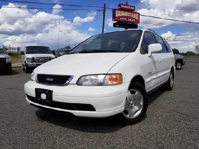 Isuzu Oasis