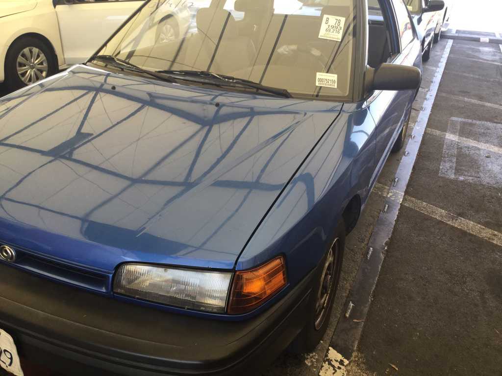 Mazda 323