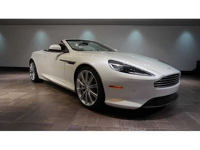 Aston Martin DB9