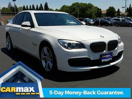 BMW 740i
