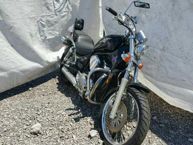 Suzuki VS800