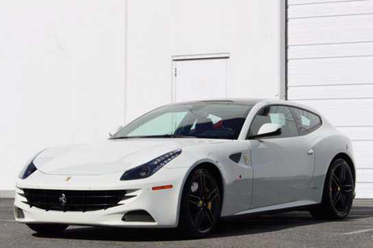 Ferrari FF