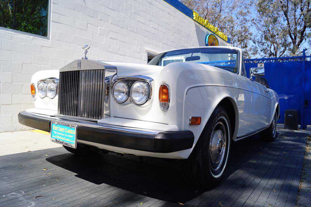 ROLLS-ROYCE