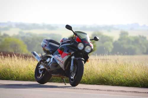 Honda CBR900