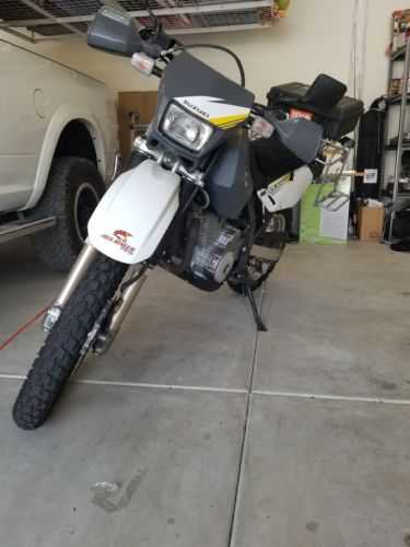 Suzuki DR650SEL