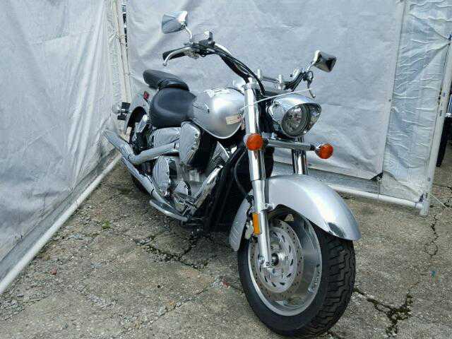Honda VTX1300R