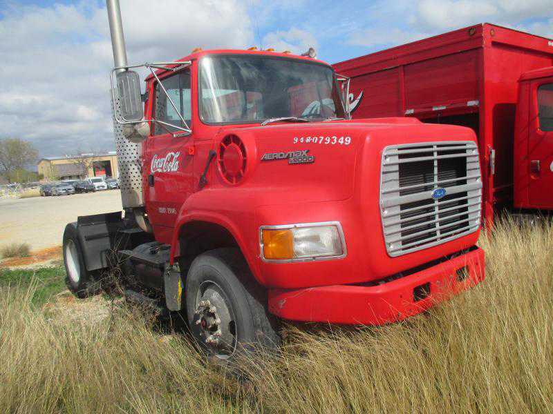 Ford LA9000