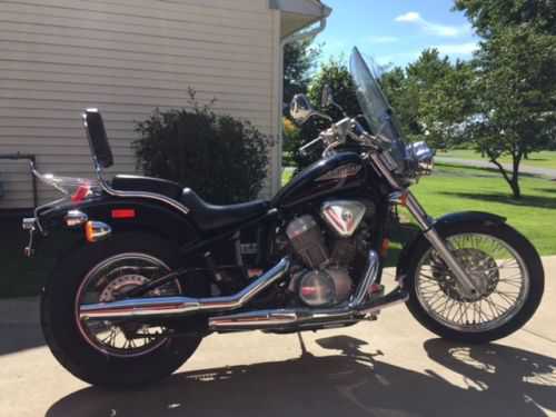 Honda VT600C (SHADOW VLX)