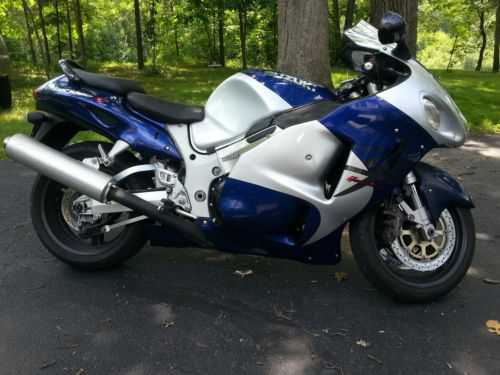 Suzuki GSX1300R