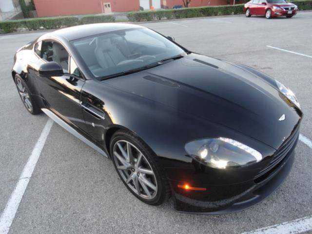 Aston Martin V8 Vantage