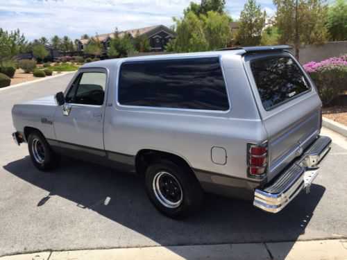 Dodge Ramcharger