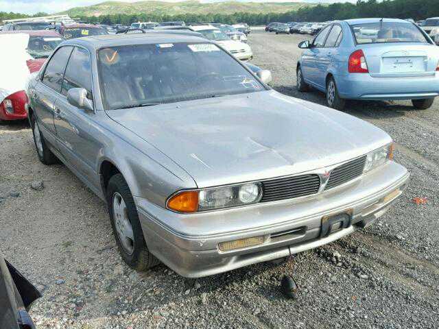 Mitsubishi Diamante