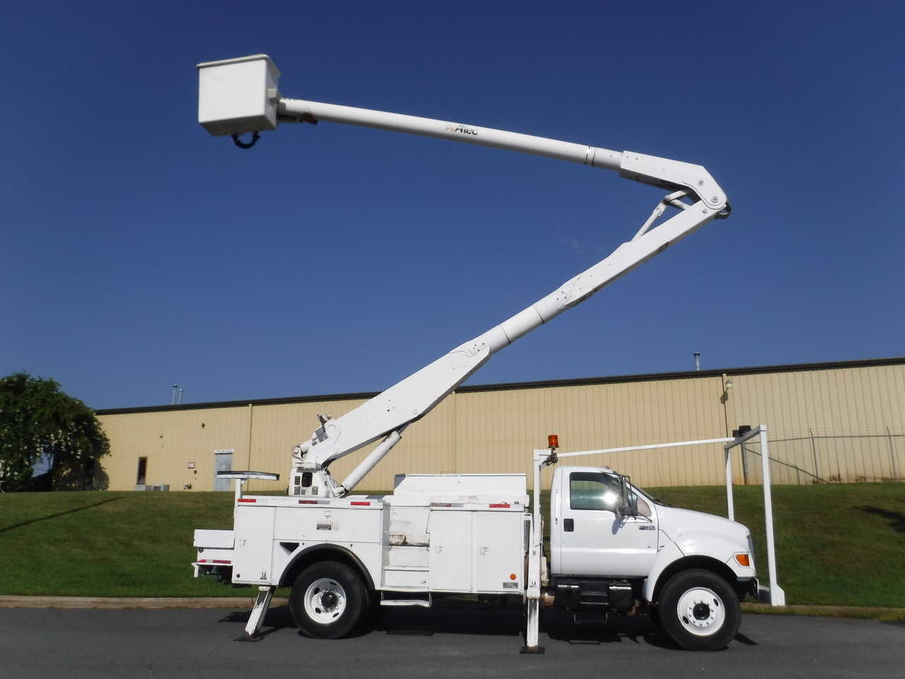 Ford F-750