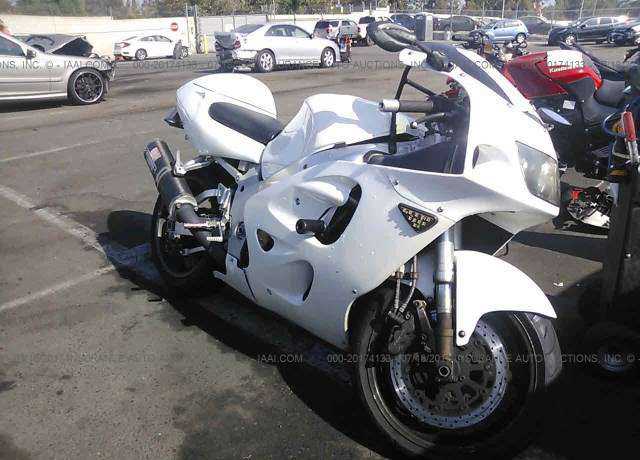 Suzuki GSX-R750