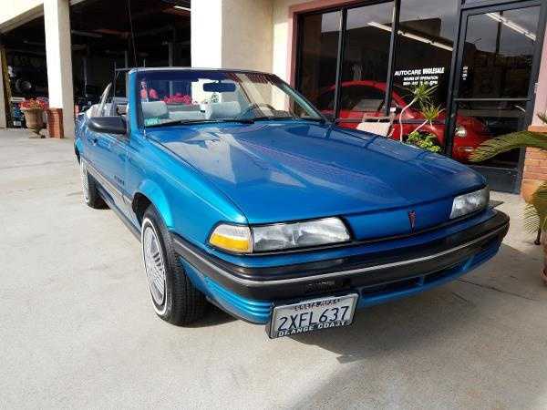 Pontiac Sunbird
