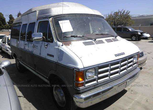 Dodge Ram Wagon