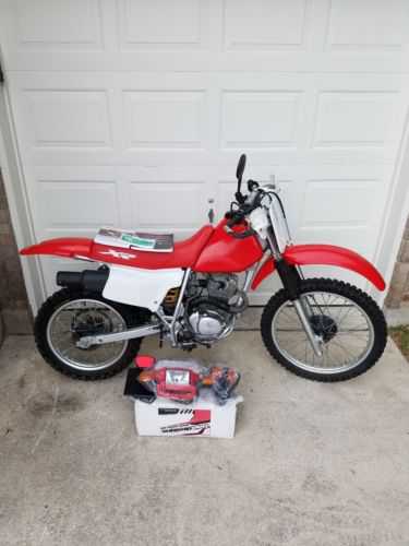 Honda XR200R