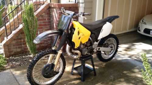 Suzuki RM250